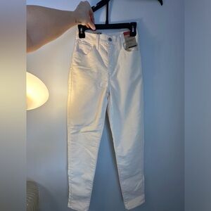 LEVI’S High Waisted Mom Jeans with corduroy material. BRAND NEW WITH TAGS!!!!